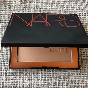 Sold/ New Nars Bronzer